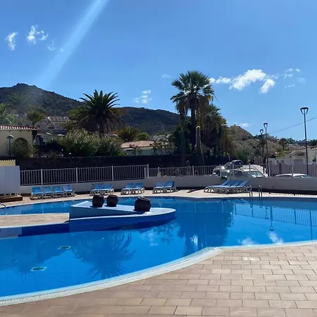 Private House With Ocean View Garden 7min To Bahia Hébergement de vacances *